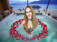 erotic cam AlisMarton