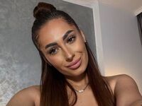 nude webcam girl AvaLynn