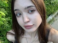 free live cam ChandraHankin