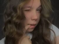 topless cam girl LylaPikey