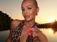free nude webcam show Maiu