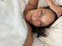 girl shaving pussy MichaelaBelle