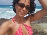 beautiful webcamgirl SophiaBond