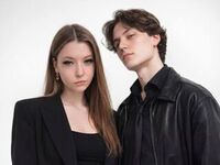 adult cam hardcore show LeoAndMira