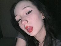 webcam babe chat room AccaBelow