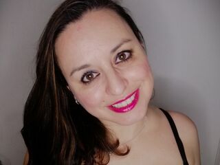 hardcore cam sex AdelaAlbaNatural