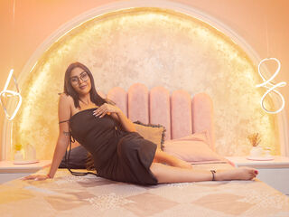 camgirl live porn cam AishaCarpenter