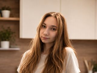 naked cam girl fingering pussy AllieShewmaker