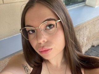 nude webcam girl AmeliaLung