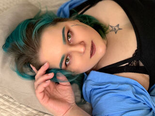 topless cam girl AmeliaSkye