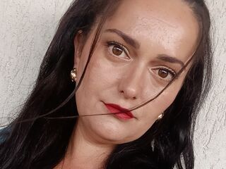 naughty camgirl picture AmiraCeleste