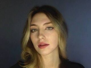 hardcore cam AmyHuckabey