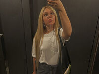 naked girl with live cam fingering AnnaSebastian