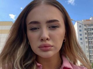 girl chatroom AnnettaToran