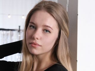 real live webcam AnnetteMajid