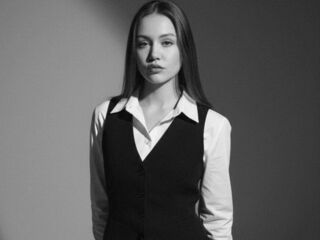 girl fingering shaved pussy ArianeRovell