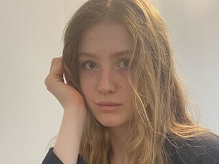 cam chat room AuraTyce