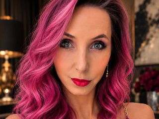 webcam live sex AvaNyra