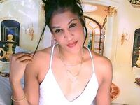 adult cam show AzzyGreene
