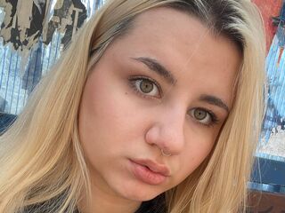 cam slut photo BarbaraWellsmith