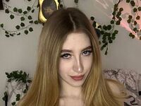 livesex cam girl BellaBrosk