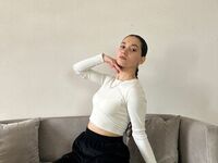 teasercam BettyMaldonado