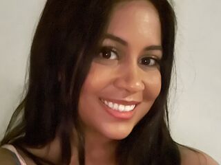 masturbating webcamgirl BiancaSage