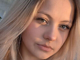 fingering girl chat CarissaRolark