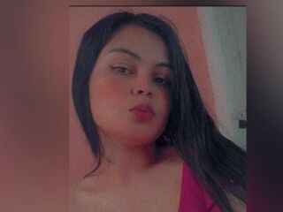 nude webcamgirl photo CataleyaLux