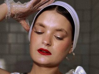 closeup web cam CeolaBurzynski