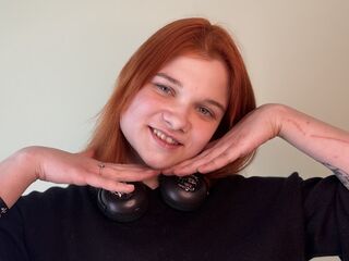 masturbating cam girl ChiaPreuitt