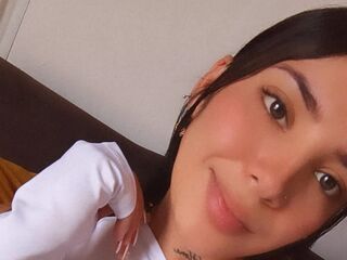 camgirl masturbating with vibrator CinthiaBliss