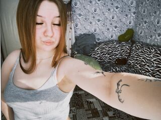 camgirl fingering bald pussy ClaraWeston