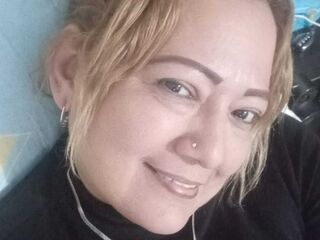 cam girl masturbating ClauDaniels