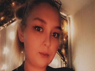 live sex webcam video CrystalSins