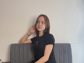 chatrubate cam girl DevonaBranecki
