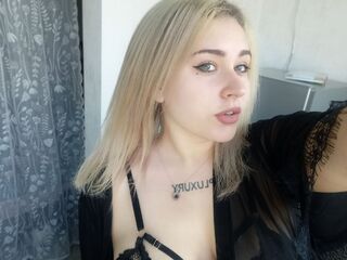 chat room sex webcam DinahSalimas