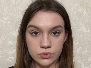 free liveshow DwanaNewtown