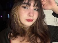 topless cam girl ElyBeherit
