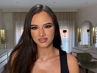 free live chatroom EvaLeea