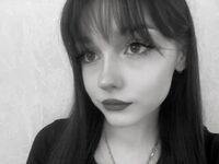 hot videochat EvelynnCaillouet