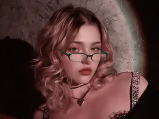 camgirl GlynisLathon
