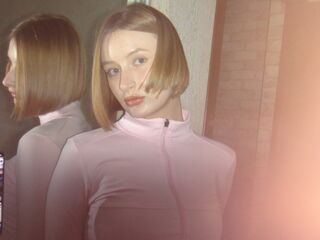 beautiful camgirl IngraKate