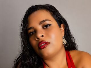 naughty cam girl fingering pussy IsabelaGlow