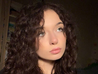 girl topless JaliBhyan