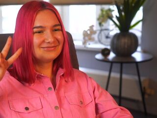 cam girl sexchat JameYerian