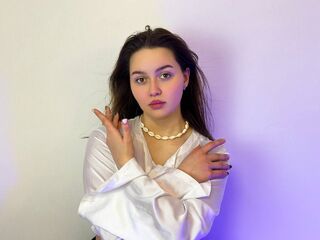 mastubating web cam girl JulietaWilde