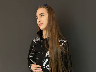 fingering girl chatroom KatheWalton