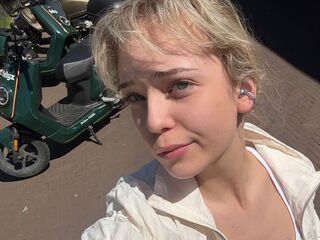camgirl video chat KeilaTouchton