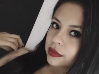 cam whore KellyLoraine